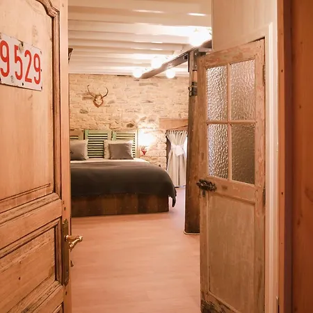 Alojamento de Acomodação e Pequeno-almoço Les Du 3*