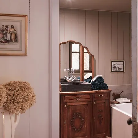 Les Du Couette-café 3*