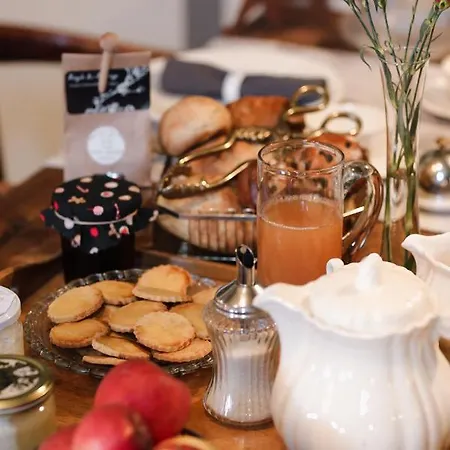 Couette-café Les Du 3*