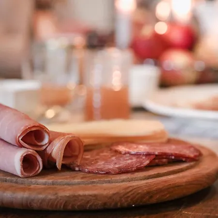 Les Du Alojamento de Acomodação e Pequeno-almoço 3*